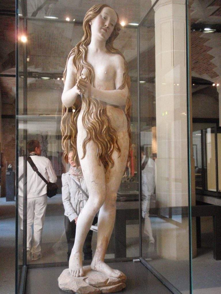 Estátua St Marie Madeleine - Louvre -Paris